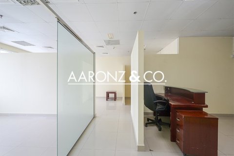 87m² Office in Business Bay, UAE No. 144907 6