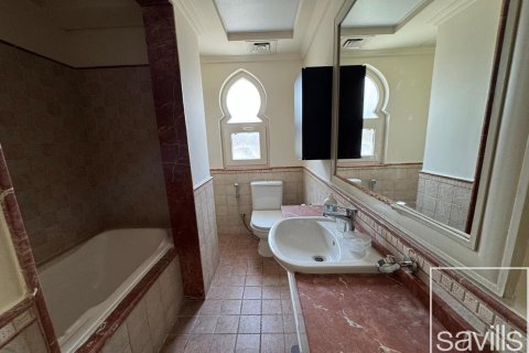 4 bedrooms Townhouse  No. 107923 12