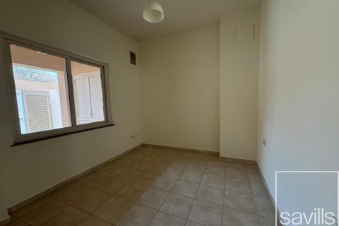 4 bedrooms Townhouse  No. 107923 8