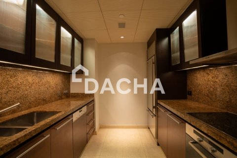 Квартира с 2 спальнями в Даунтаун Дубай (Даунтаун Бурдж Дубай), ОАЭ №161154 3