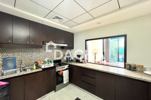 Townhouse de 3 chambres à Green Community Motor City, UAE No. 161152 6