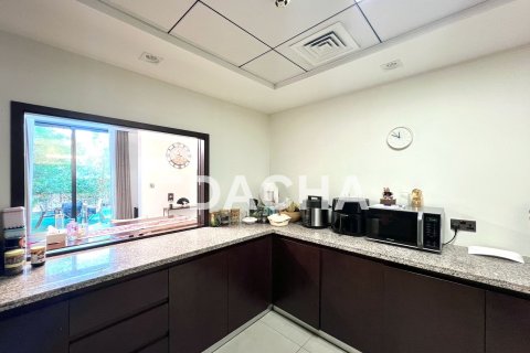 Townhouse de 3 chambres à Green Community Motor City, UAE No. 161152 4