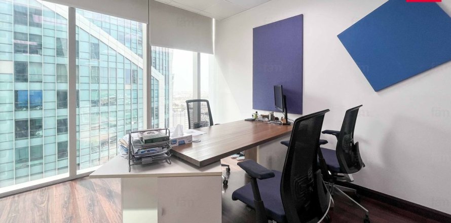 90.4m² Cafe / restaurant  No. 117976