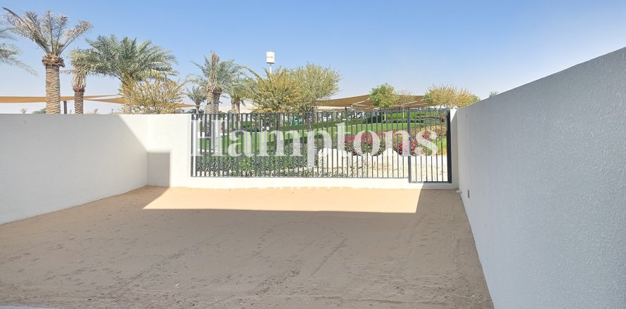 3 bedrooms Townhouse in The Valley, UAE No. 152571