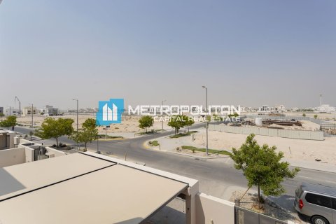 Villa de 5 dormitorios en Al Shamkha, UAE No. 148034 4