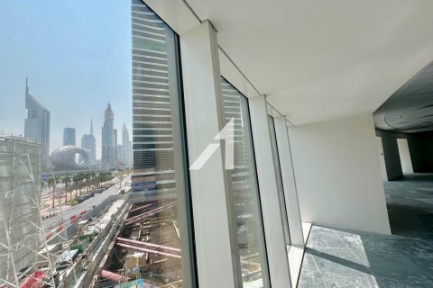 248m² Office in Sheikh Zayed Road, UAE No. 148040 6