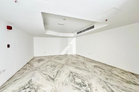 Commercial property de 54m² en Al Barsha, UAE No. 148039 8