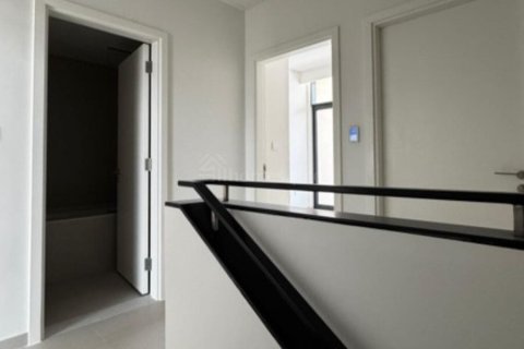 3 bedrooms Villa in EMAAR South, UAE No. 140616 12