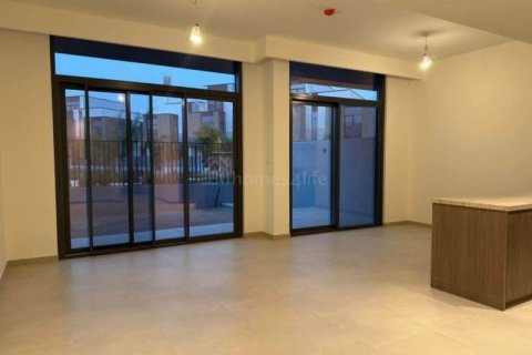 3 bedrooms Townhouse in Mudon, UAE No. 140613 12