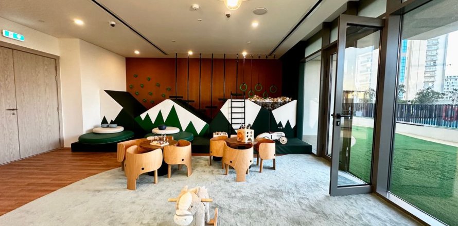 2 bedrooms Apartment in Dubai, UAE No. 126592