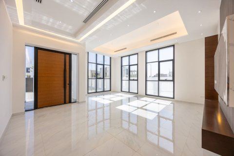 Commercial property de 5 dormitorios en Al Shamkha, UAE No. 40045 6