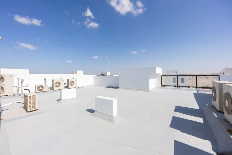 Commercial property de 5 dormitorios en Al Shamkha, UAE No. 40045 24