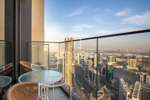 Appartement de 2 chambres à Burj Royale, UAE No. 207417 21