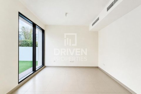Villa de 4 dormitorios en Maple at Dubai Hills Estate, UAE No. 207421 3