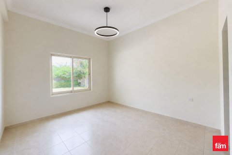 Villa de 4 dormitorios en Jumeirah Islands, UAE No. 163736 10