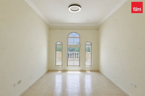 Villa de 4 dormitorios en Jumeirah Islands, UAE No. 163736 7