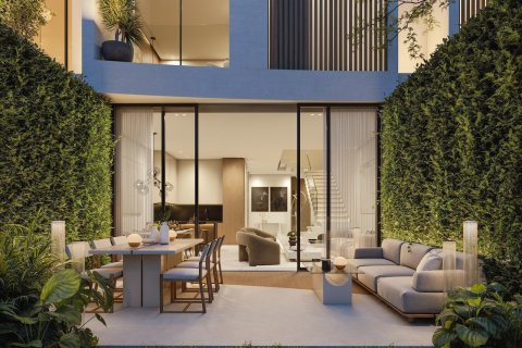 4 bedrooms Villa in Dubai, UAE No. 151215 3