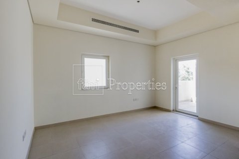 3 bedrooms Townhouse  No. 132045 13
