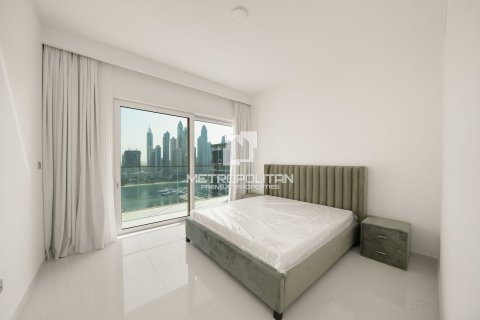 2 bedrooms Apartment in EMAAR Beachfront, UAE No. 77665 11