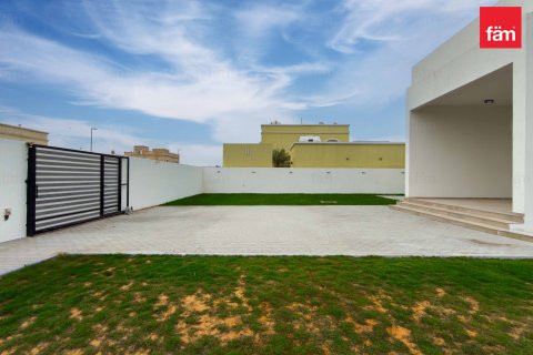 Villa de 3 dormitorios en Al Barsha, UAE No. 133988 4