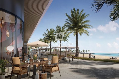 1 bedroom Apartment in EMAAR Beachfront, UAE No. 39920 4