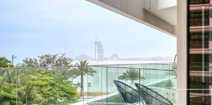 1 bedroom Apartment in The Crescent, UAE No. 194589