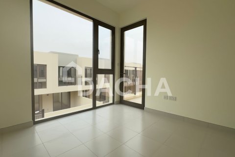 Вилла с 3 спальнями в EMAAR South, ОАЭ №162110 8