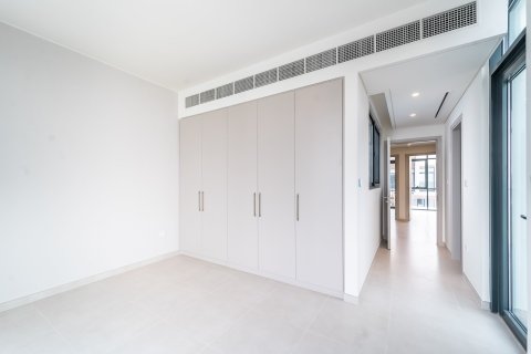 3 bedrooms Townhouse in Dubai, UAE No. 207683 10