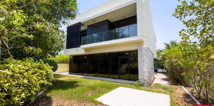Villa de 5 chambres  No. 109558