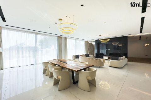 Вилла с 6 спальнями №109559 10