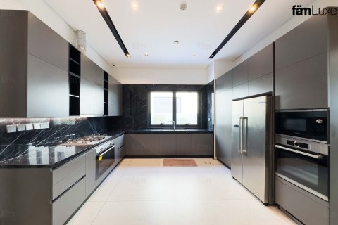 Вилла с 6 спальнями №109559 11