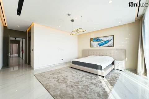 Вилла с 6 спальнями №109559 12