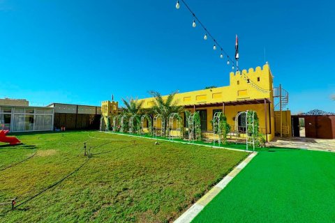 Недвижимость с 8 спальнями  №124518 3