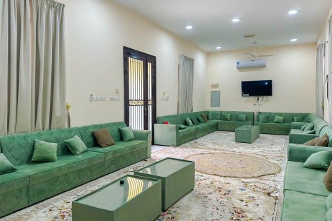 Недвижимость с 8 спальнями  №124518 25