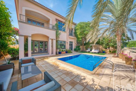 Вилла с 5 спальнями в Джумейра Гольф Эстейтс, ОАЭ №136581 3