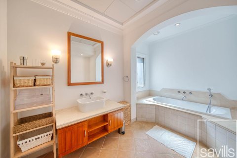 Вилла с 5 спальнями в Джумейра Гольф Эстейтс, ОАЭ №136581 27