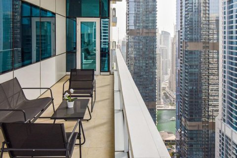 Apartment de 2 dormitorios en Dubai, UAE No. 210483