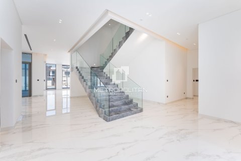 Villa de 6 dormitorios No. 129000 20