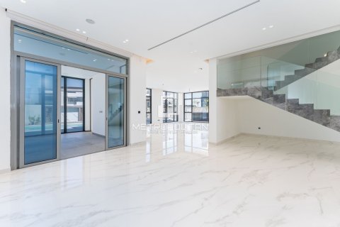 Villa de 6 dormitorios No. 129000 18