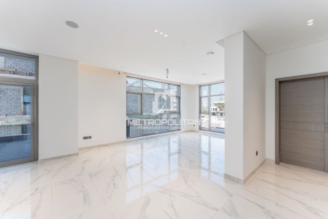 Villa de 6 dormitorios No. 129000 30