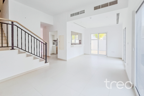 Townhouse de 3 dormitorios en Dubai, UAE No. 174186 4
