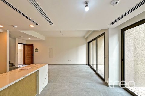 Villa de 3 dormitorios en Dubai, UAE No. 174183 12