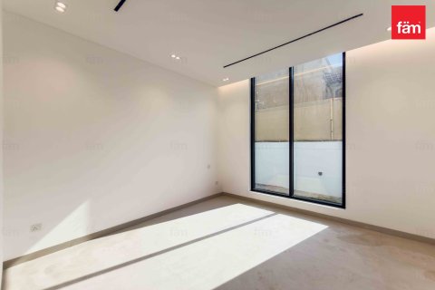 5 bedrooms Villa in Al Barsha, UAE No. 137391 5
