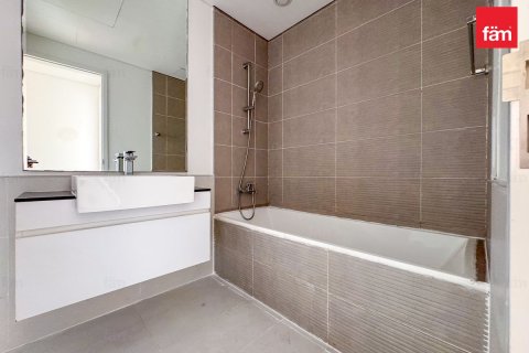 Квартира с 3 спальнями в Дубай, ОАЭ №137397 21