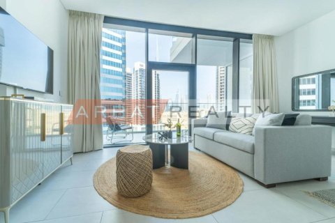 Studio Apartment in Marquise Square Tower, UAE No. 185298 3