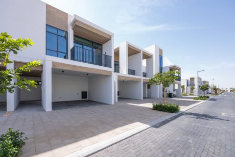 Townhouse de 3 dormitorios en Arabian Ranches 3, UAE No. 187224 3
