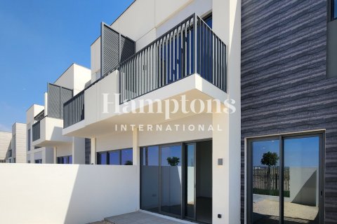 3 غرف نوم تاون هاوس في Sun, الإمارات العربية المتحدة رقم 150000 17