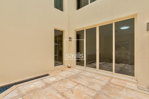 3 غرف نوم تاون هاوس في Al Raha Gardens, الإمارات العربية المتحدة رقم 194955 8