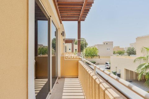 3 غرف نوم تاون هاوس في Al Raha Gardens, الإمارات العربية المتحدة رقم 194955 12