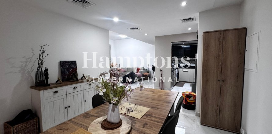 Квартира с 3 спальнями в Greens, ОАЭ №148860